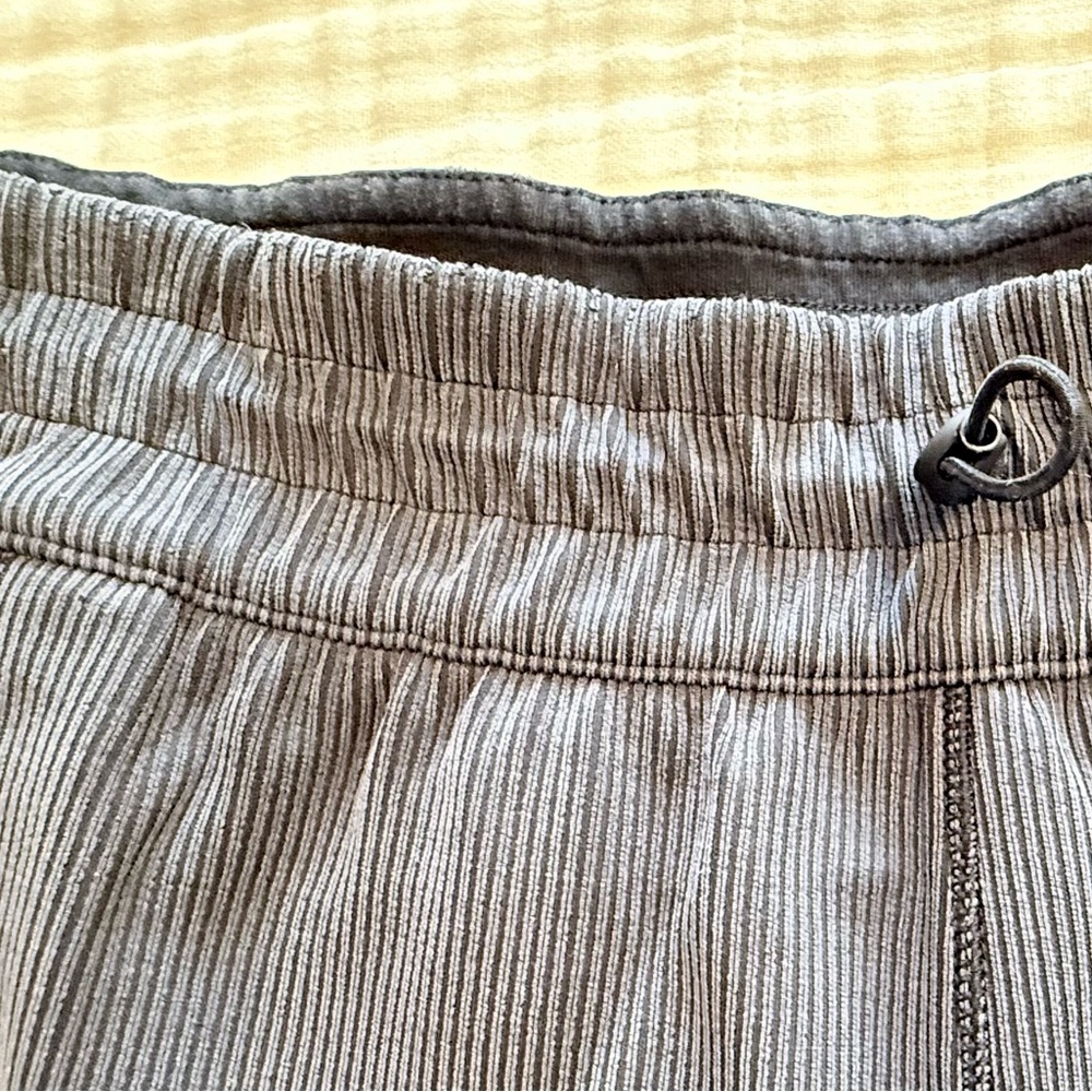 Lululemon Softreme Ribbed High Rise Wide Leg Crop Pants Black Charcoal Size 10 - Picture 14 of 14